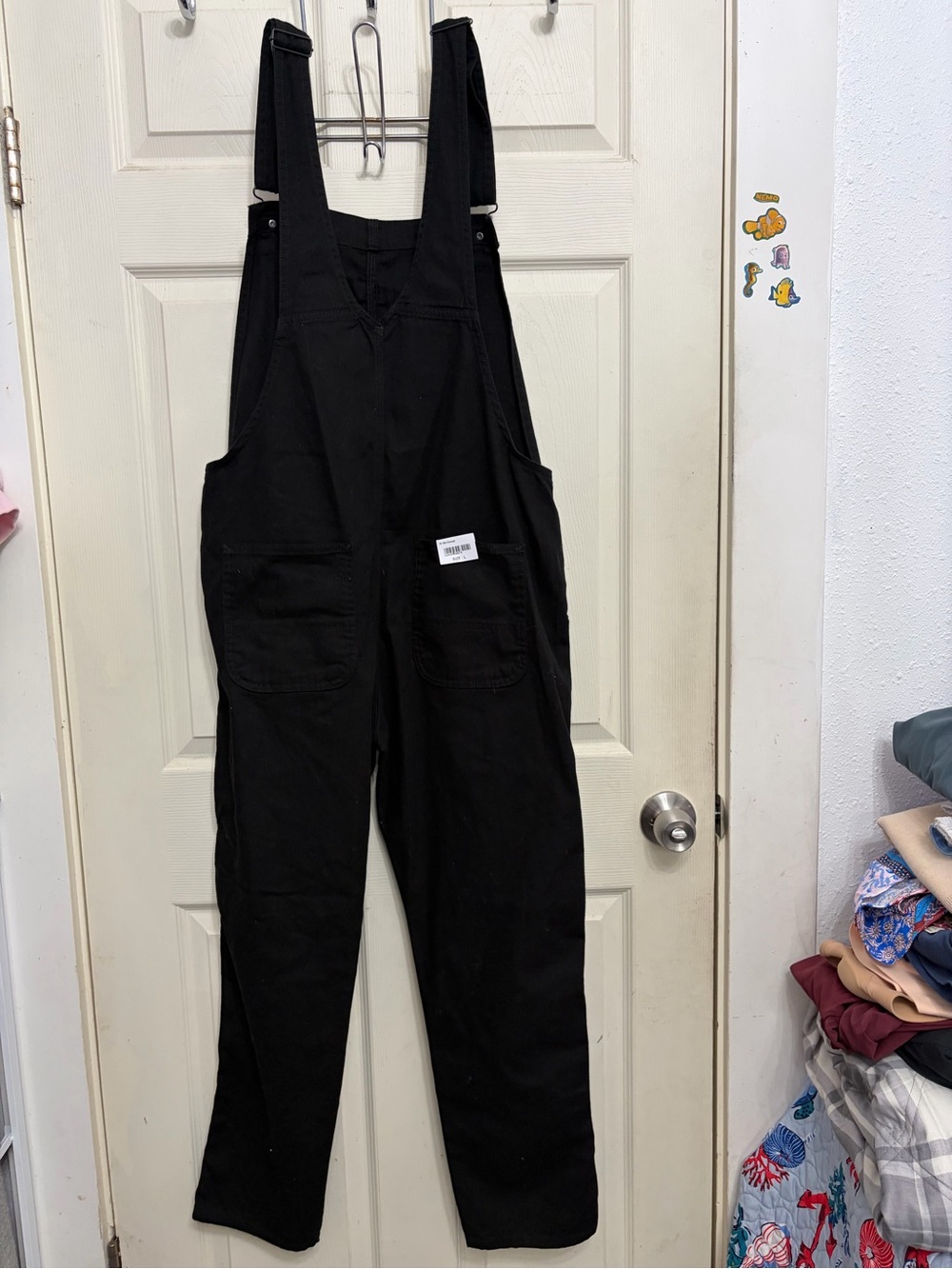 Carhartt Black Bib Overalls with Logo Patch women’s size Large - Picture 4 of 7